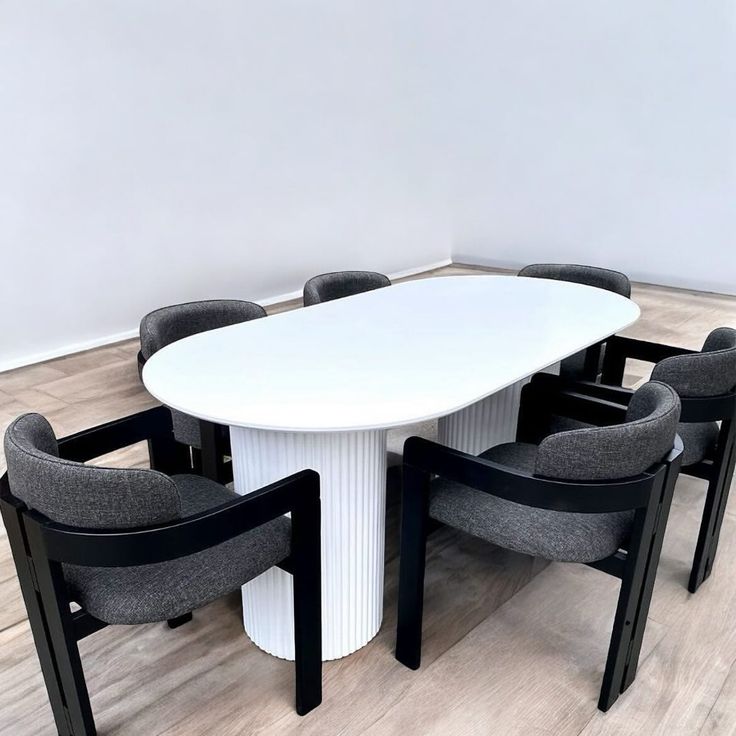 Dining 4